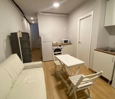 Guindalera Apartment | Duplex in Guindalera (E)