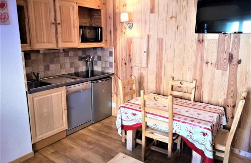 La Joue du Loup Apartment | Duplex rénové 4 pers. avec terrasse - Résidence Les Chalets d'Aurouze, La Joue du Loup - FR-1-504-553