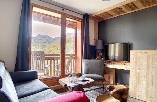 Les Bruyeres Apartment | Duplex rénové ski aux pieds, balcon, 10 pers, 3 chambres - FR-1-344-366