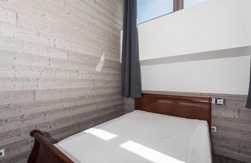 Le Lavachet Apartment | Duplex rénové, skis aux pieds, balcon, proche commerces, 8 pers, animaux acceptés - FR-1-502-466