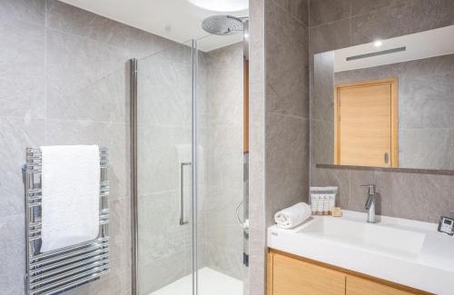 Courchevel Apartment | Duplex spacieux à Courchevel 1650 - 8 personnes, 3 chambres, proche télécabine - FR-1-563-134