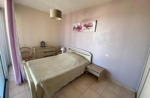 Le Barcares Apartment | Duplex T3 6 personnes avec terrasse, BBQ et parking, près de la plage - FR-1-81-496