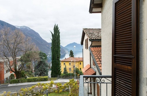 Castagnola Apartment | Duplex with balcony overlooking the lake (ROSE 2)