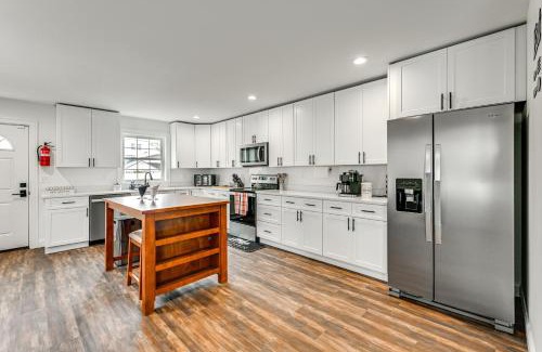 Springfield Apartment | Duplex with Fire Pit about 1 Mi to MGM Springfield!