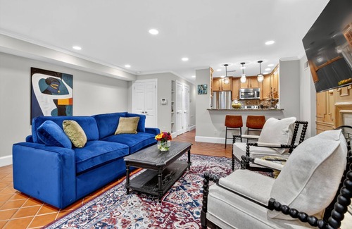 Dupont Circle House | DuPont 2BR 2BA 1400SF, Newly Renovated & Furnished, prkg -101