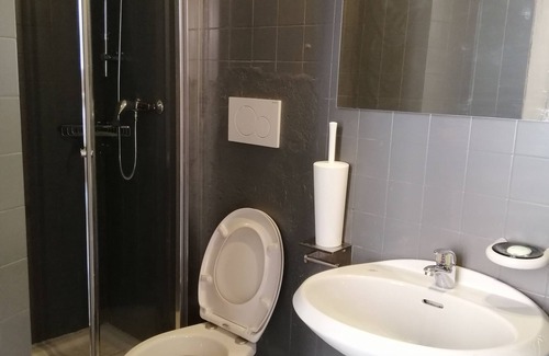 Citta Bassa Apartment | Duse Theater Apartment
