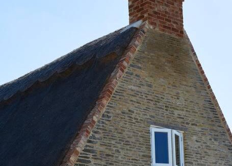 Felmersham Apartment | Dusk at The Sun Inn Felmersham