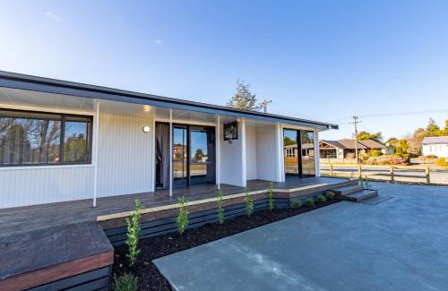 Te Anau Hotel | Dusky Motels