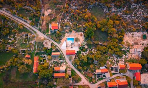 Rascane House | Dvori Stipanovi with heated pool and jacuzzi