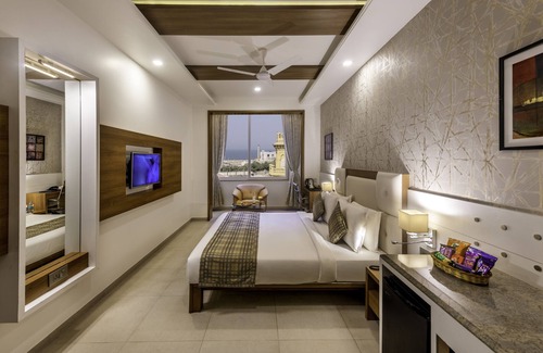 Dwarka Hotel | Dwarikadish Lords Eco Inn Dwarika