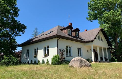 Debina House | Dworek Dębina - Idealny dla Rodzin i Przyjaciół - Wspólna Sala do Biesiadowania , Plaża przyjazna Psom