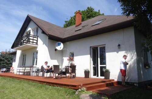 Debina House | Dworek Dębina - Idealny dla Rodzin i Przyjaciół - Wspólna Sala do Biesiadowania , Plaża przyjazna Psom