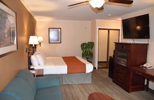 Redlands Hotel | Dynasty Suites Redlands