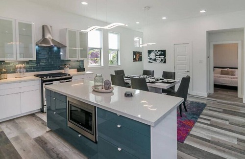 East Downtown Houston House | EaDo Signature - East of Downtown Spacious Home