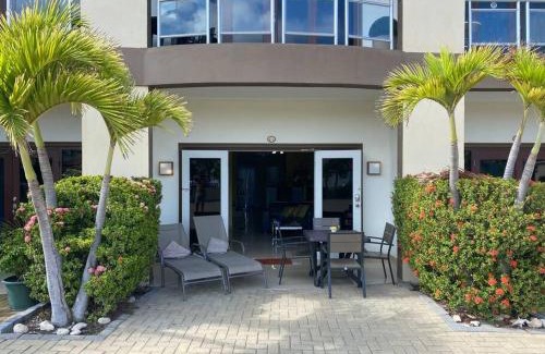 Oranjestad-West Apartment | Eagle Beach Aruba Breeze Condominium Melon