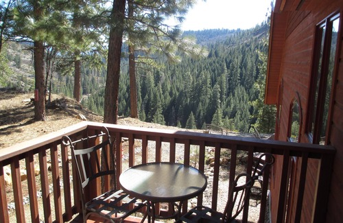 Blairsden-Graeagle Apartment | Eagle eye views of the Feather River canyon and mountains surrounded by forest
