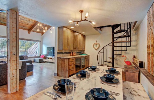 Warrior's Mark House | Eagle Ridge Escape