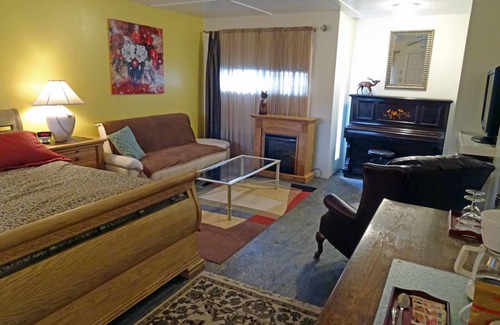 Anahim Lake Cabin | Eagle's Nest Resort