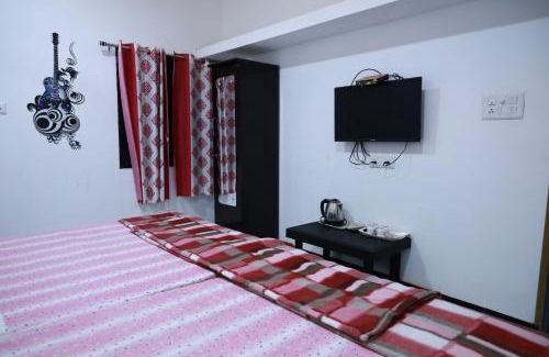 Bhuj House | EAGLENeST HOMESTAY