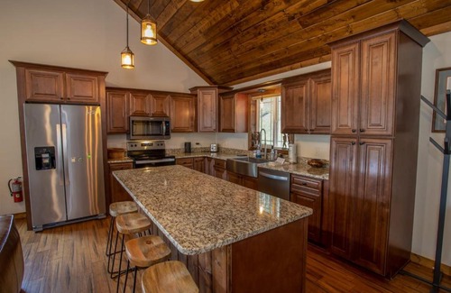 Boone House | Eagles and Owls Cabin