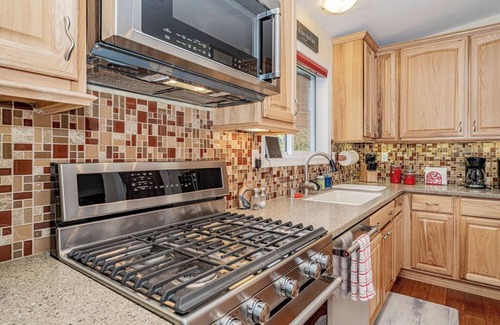 Soldotna House | Eagles Landing on the Kenai River