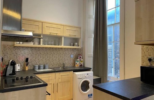 Newcastle-upon-Tyne Condo | Earl Grey flat | Finest tea+Coffee+Board games