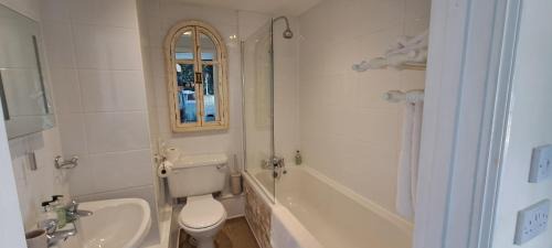 Bungay House | Earsham Street House