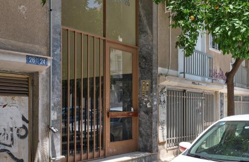 Filopappou Apartment | Earthy Comfort 2bd Apt With Koukaki Views