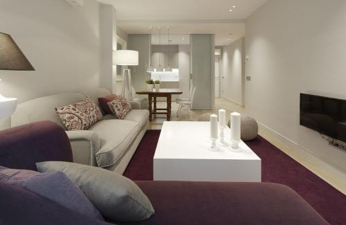 San Sebastian Centro Apartment | Easo Suite 1 by FeelFree Rentals
