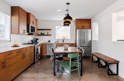 Blackshear-Prospect Hill House | East ATX Gem | Walk to It All