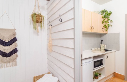 Byron Bay Apartment | EAST COAST ESCAPES | Lighthouse Landing