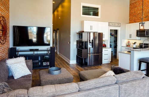 Baker City Apartment | East Empire Theatre Loft