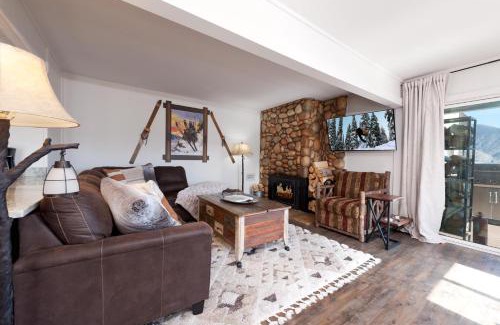 Purgatory House | East Rim Unit D14