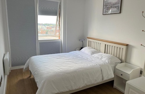 Birmingham City Centre Apartment | East Timber Yard