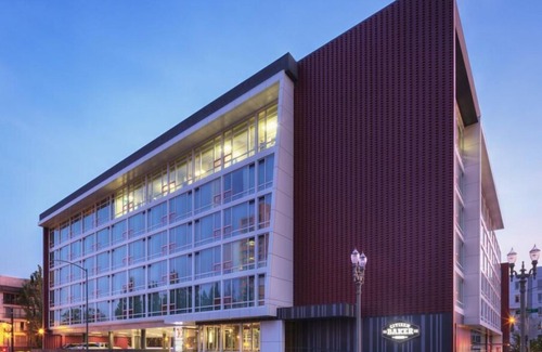 Lloyd District Hotel | Eastlund 2 x 1 King in Portland