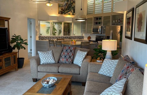 Slob Condo | Easy Breezy @ The Reef Condominiums