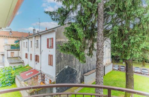 Gallarate Apartment | Easy Hub Milano Malpensa Train Express