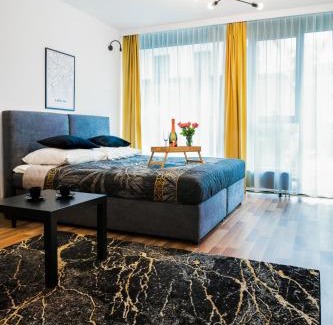 Lublin Apartment | EASY RENT Apartments - Silver 8, Basen & SPA, Centrum Free Parking 24h Check-in