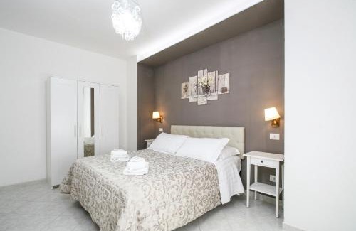 Isola Sacra Apartment | Easy Suite Vista Giardino - Fiumicino Airport - Self Check-In