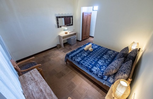 Downtown Kuta Hotel | Easy Surf Camp Standart Double Room Kuta Beach