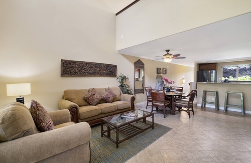 Kamuela Condo | 🏖️Easy Walk to the Beach | Golf Community | Concierge Included
