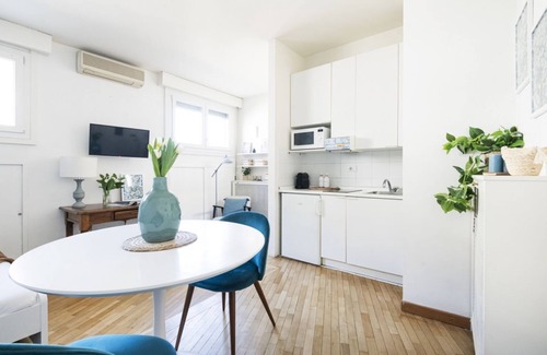 San Babila Apartment | Easylife - Amazing studio in San Babila