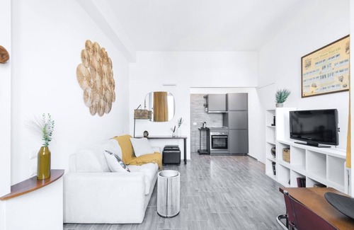 Porta Nuova Apartment | Easylife - Modern and bright studio in Repubblica