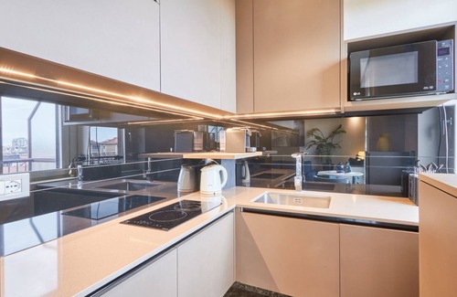 Zona Risorgimento Apartment | Easylife - Studio with Balcony in Porta Venezia