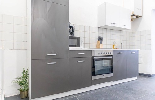 Rudolfsheim-Funfhaus Apartment | EasyStay 3BR Apt. | For Longstays&Budget Friendly