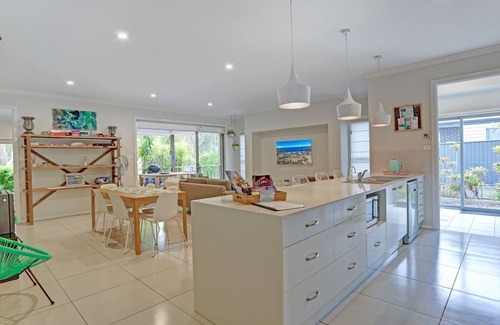 Erowal Bay House | Ecco Retreat by Experience Jervis Bay