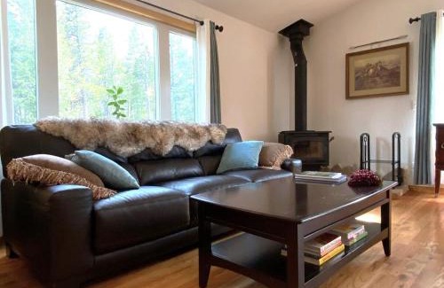 Evergreen House | Echo Hills Mountain Lodge - Evergreen Mountain Top Retreat - 15 minutes to SKI!