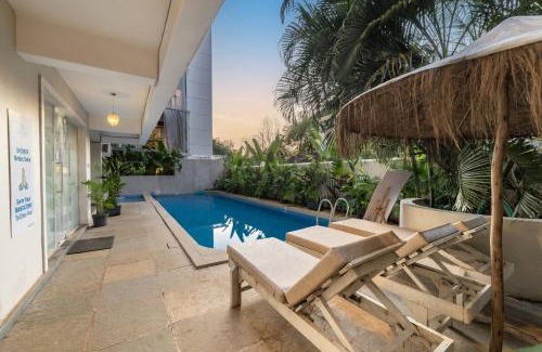 Morjim Hotel | Echor Samara Morjim Goa Sea view Restro