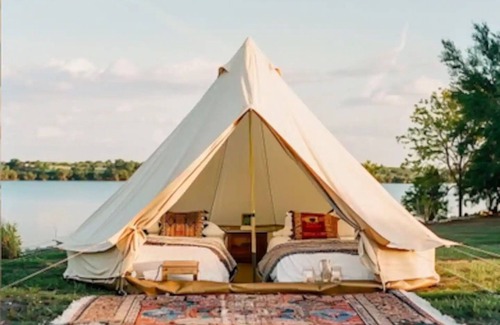 Leon Junction Apartment | [Eclipse Amenities Included]142 Acre Ranch Glamping Tent 6