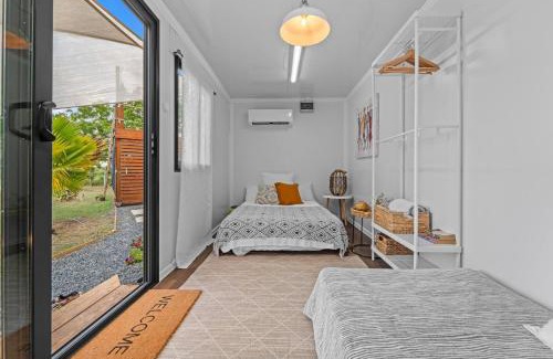 Llanos Costa House | Eco-Friendly Glamping with Private Pool